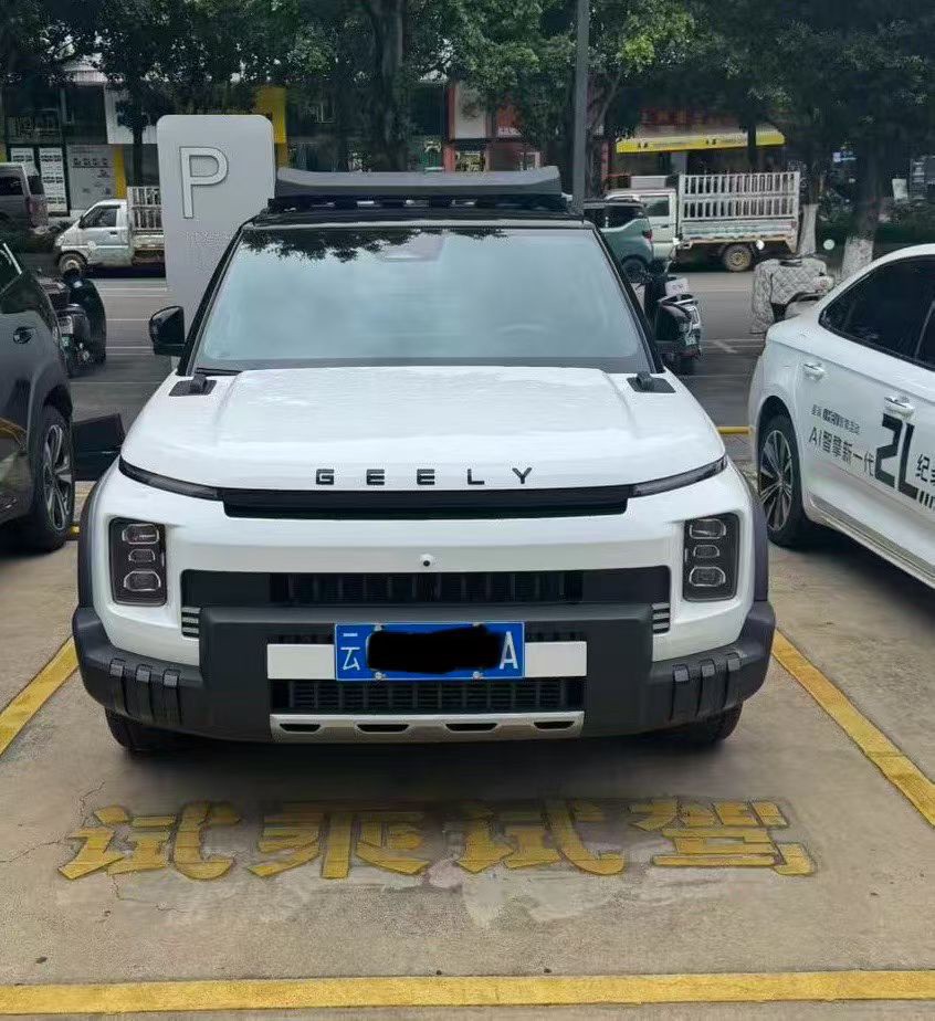 GEELY Cowboy 2025 car image #2