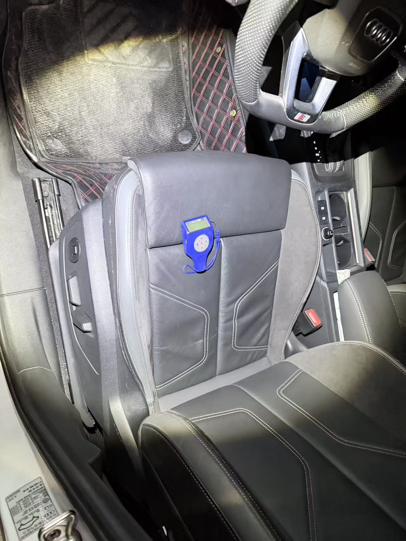 Audi Q3 2021 car image #8