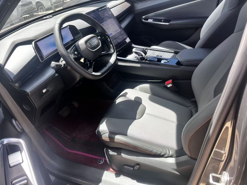 GEELY Boyue 2023 #4 GEELY Boyue 2023 car image #4