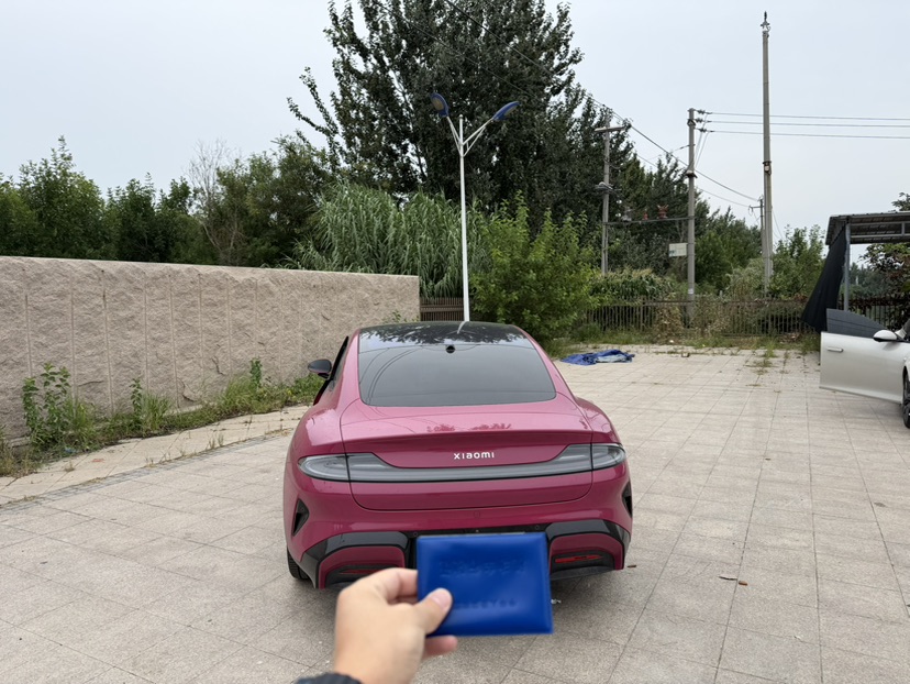 MI SU7 2026 immagine di auto #4