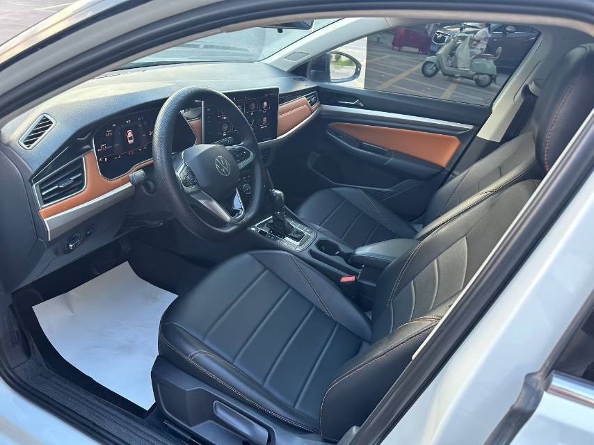 Volkswagen Bora 2022 car image #4
