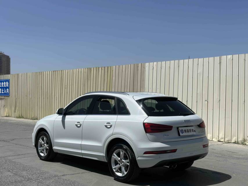 Audi Q3 2017 #9 Audi Q3 2017 car image #9
