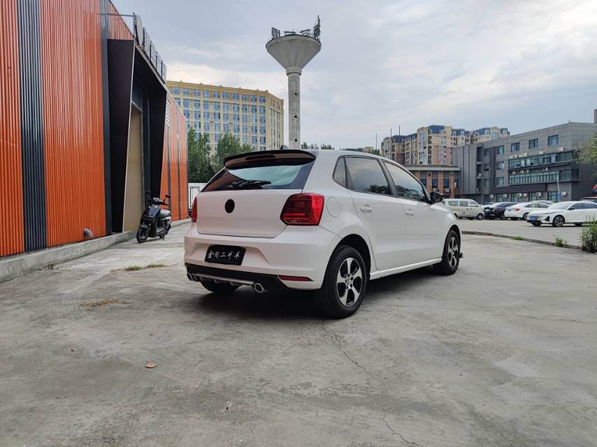 Volkswagen Polo 2015 #5 Volkswagen Polo 2015 car image #5