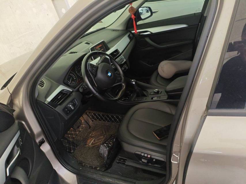BMW X1 2017 car image #3