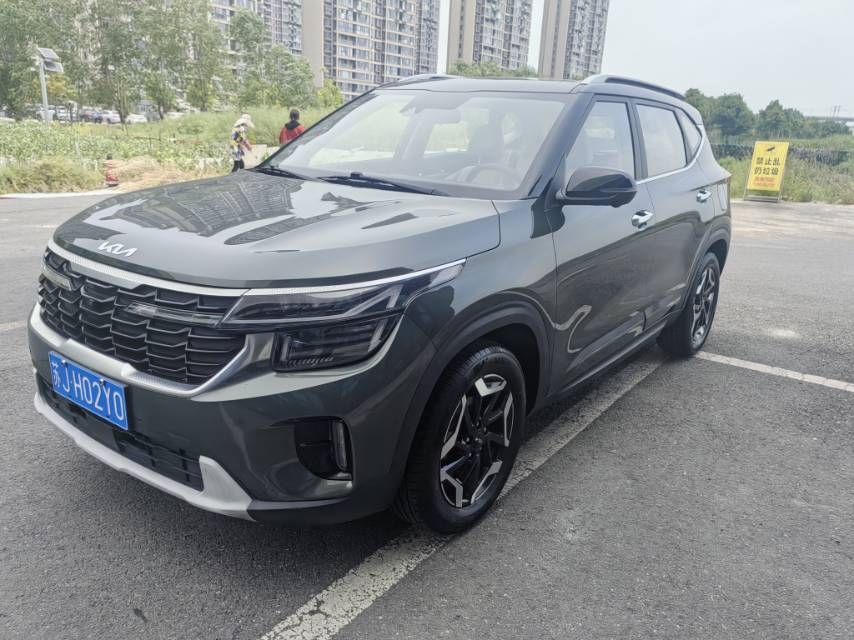 Kia Seltos 2023 Kia Seltos 2023 car image