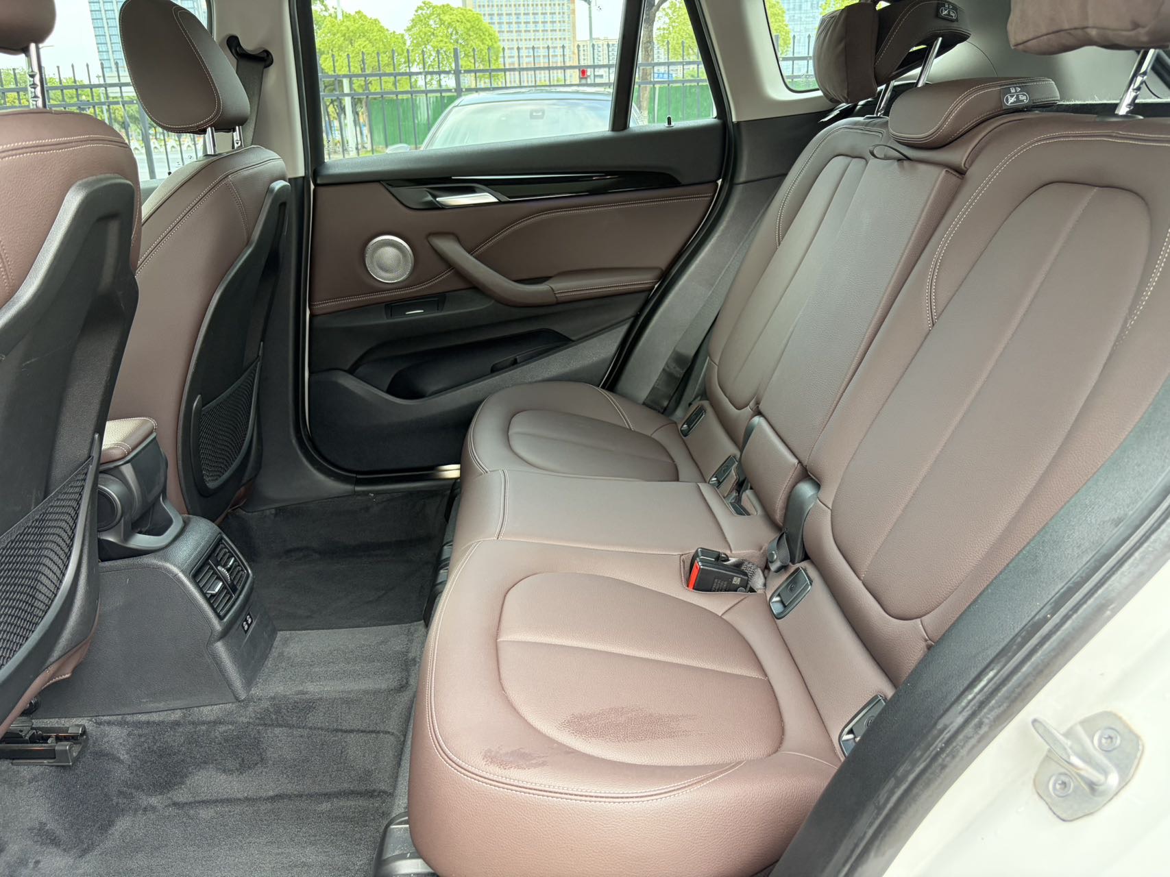 BMW X1 2021 car image #9