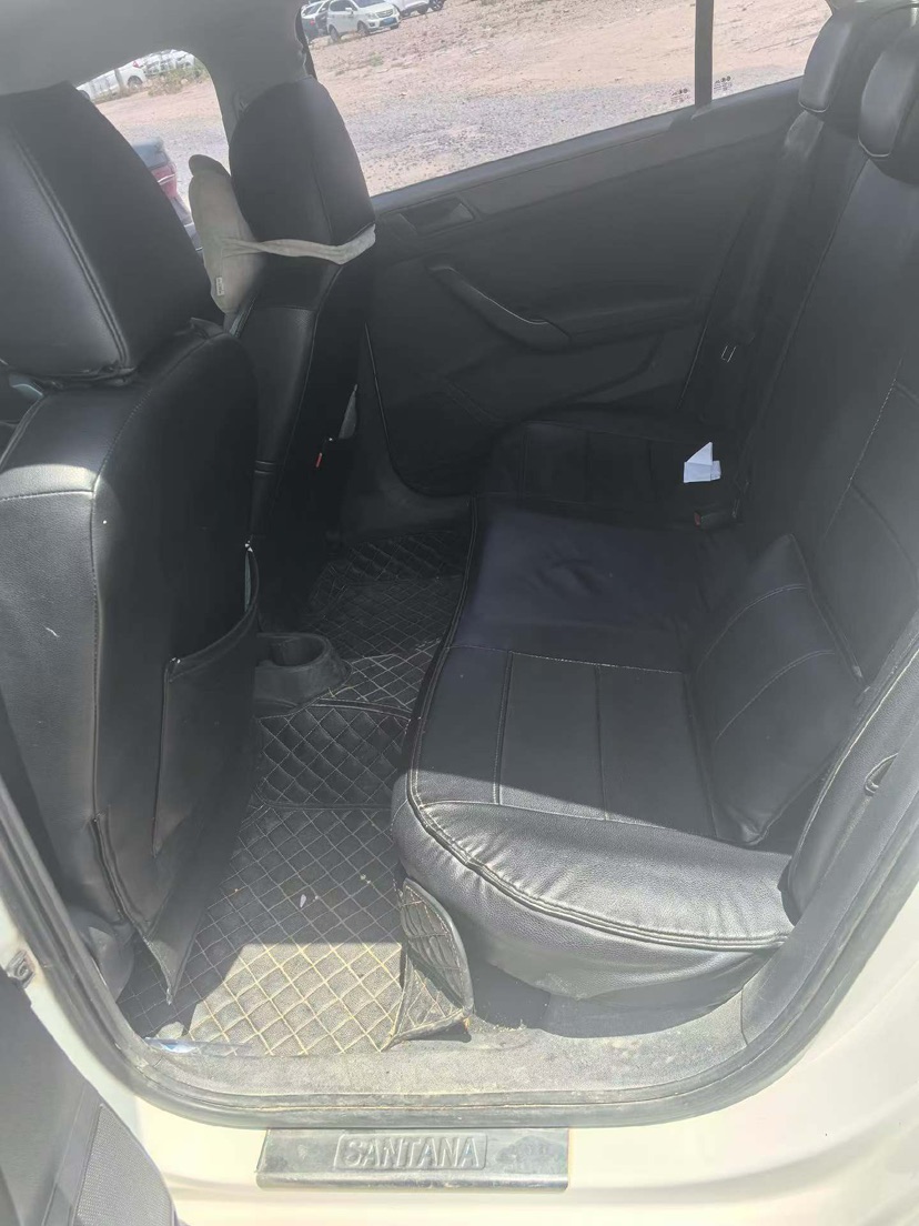 Volkswagen Santana 2015 car image #4