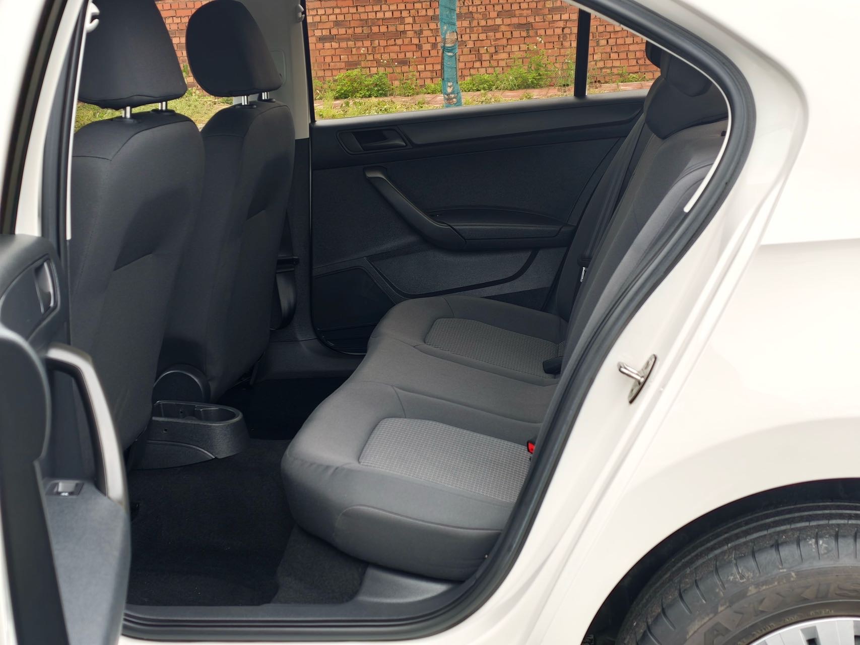 Volkswagen Santana 2019 car image #7