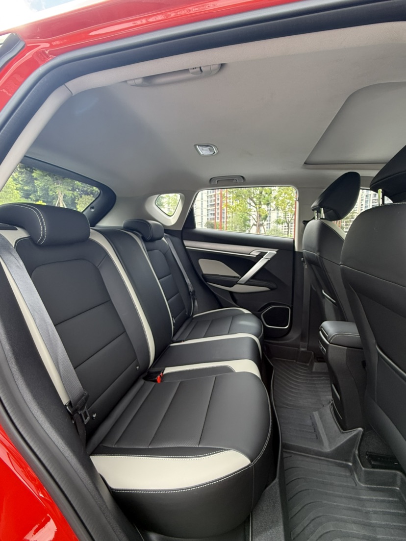 GEELY Coolray 2021 car image #9