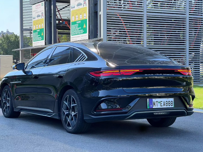 BYD Han 2022 car image #4