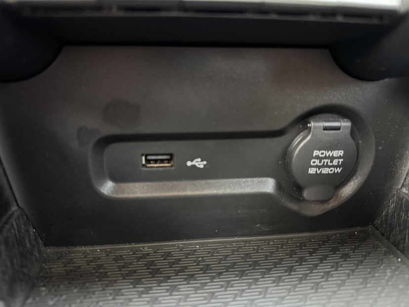 GEELY Coolray 2021 car image #14