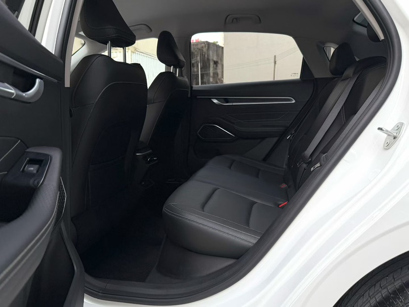 GEELY Emgrand 2023 car image #7