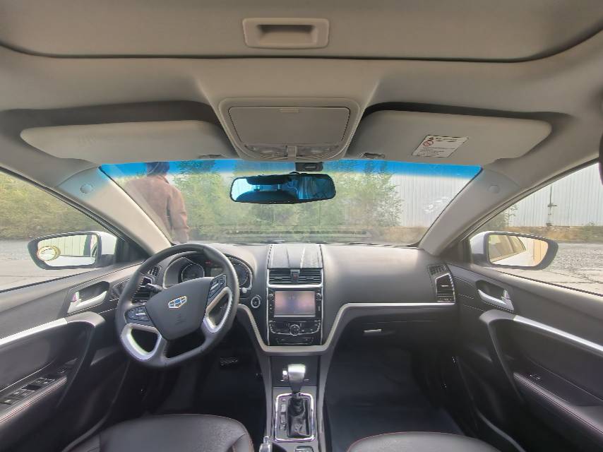 GEELY Emgrand 2015 #6 GEELY Emgrand 2015 car image #6