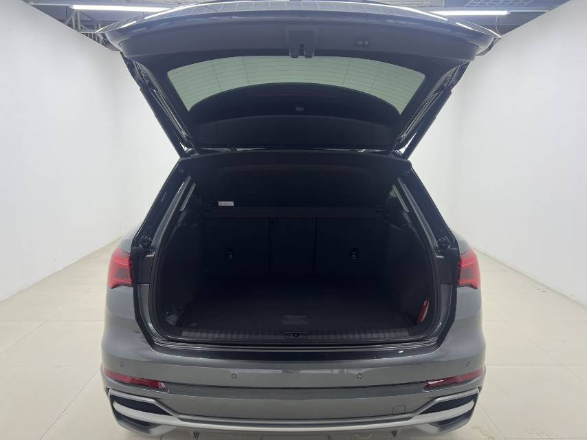 Audi Q3 2022 #8 Audi Q3 2022 car image #8