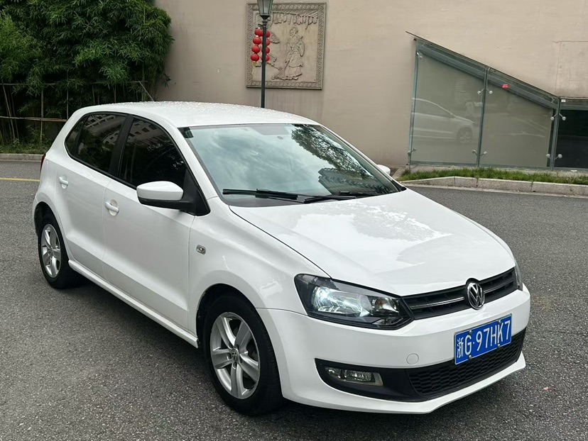 Volkswagen Polo 2012 #3 Volkswagen Polo 2012 car image #3