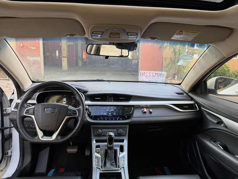 GEELY Emgrand 2019 car image #8