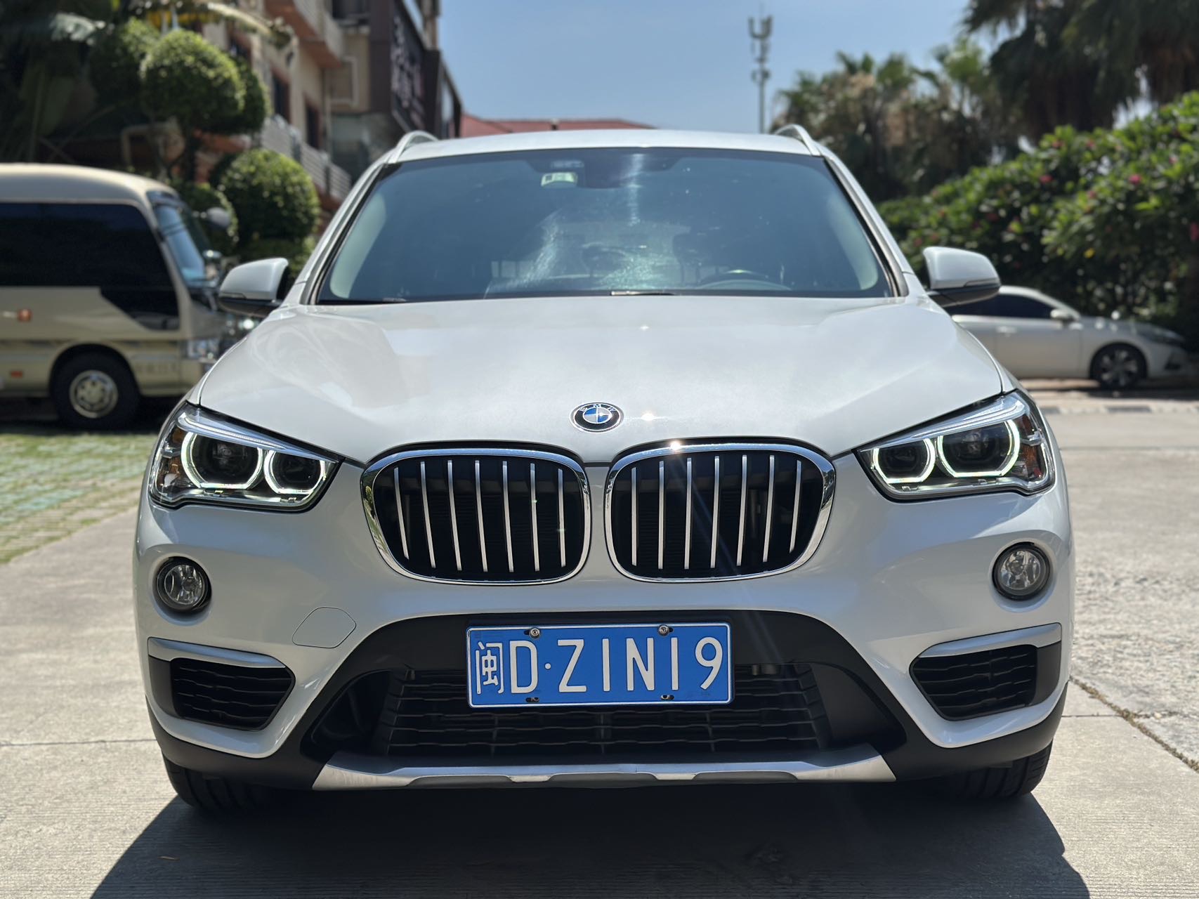 BMW X1 2018 car image #2