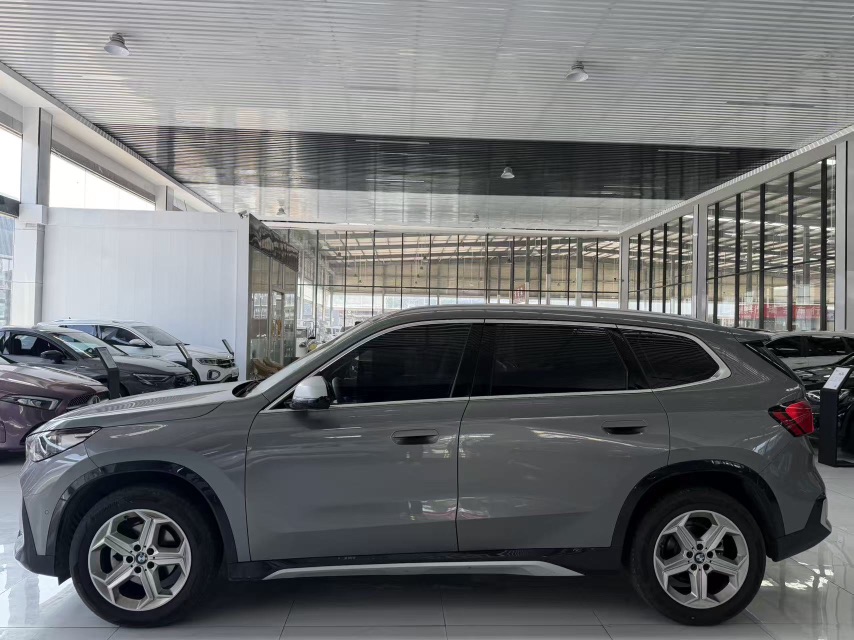 BMW X1 2024 #3 BMW X1 2024 car image #3