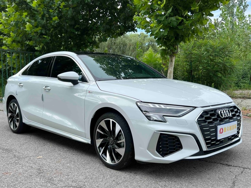 Audi A3 2023 car image #3