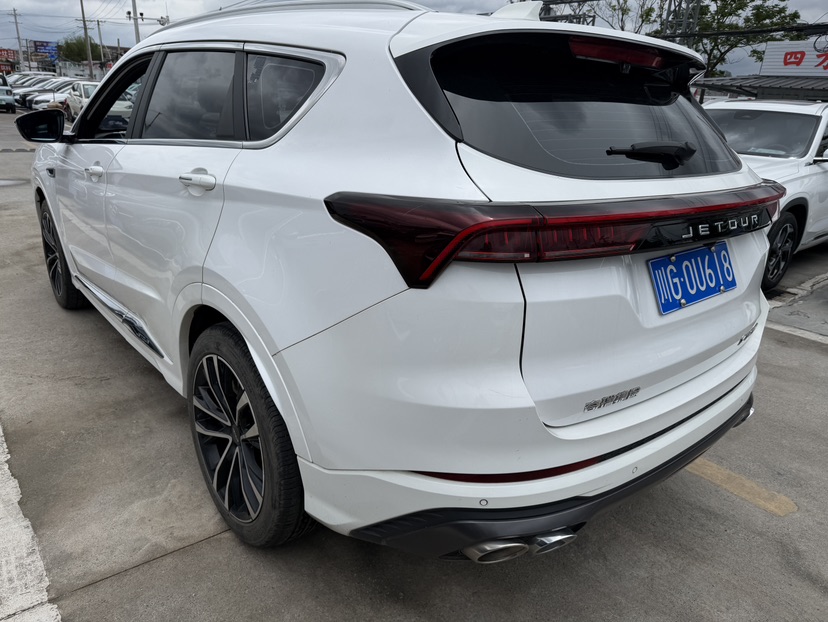 Jetour X70 PLUS 2021 #8 Jetour X70 PLUS 2021 car image #8