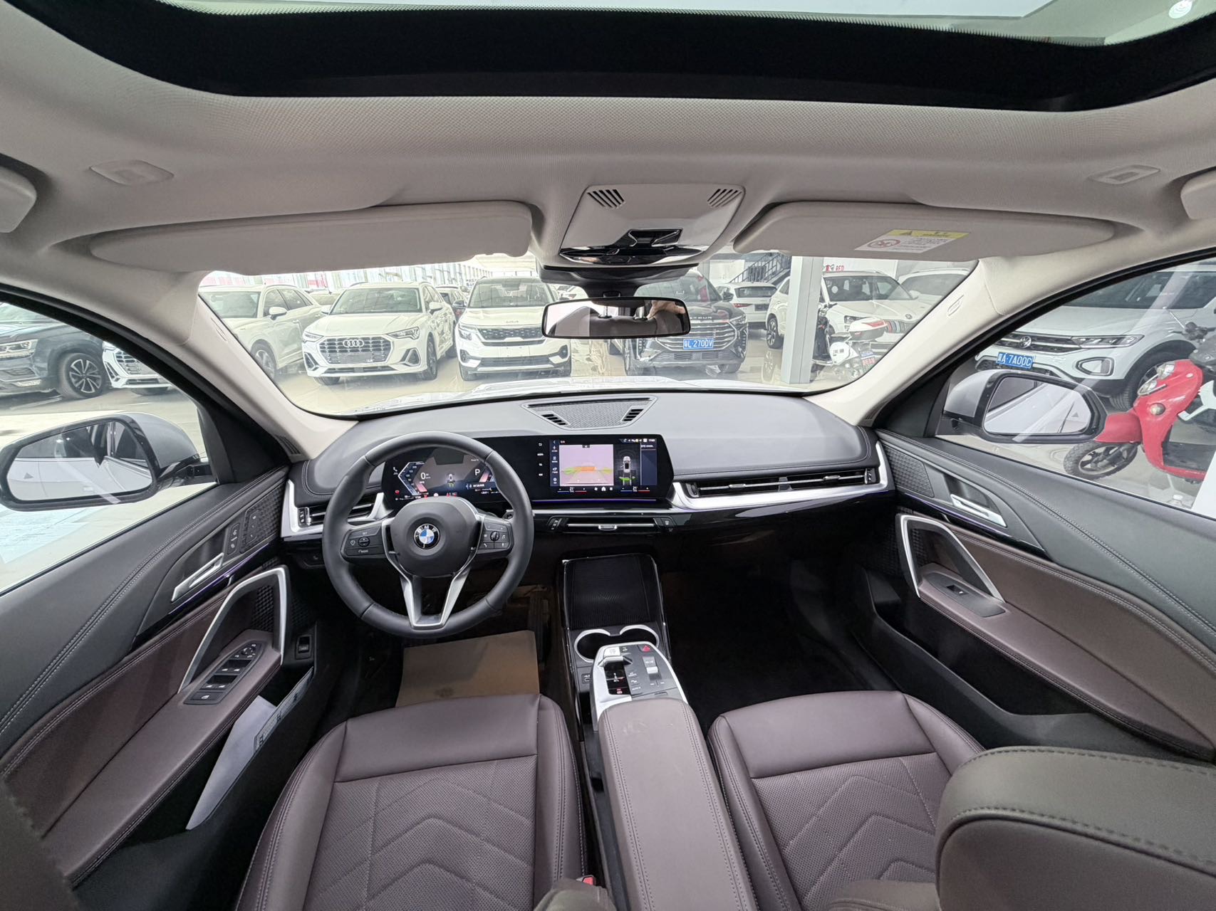 BMW X1 2024 car image #9