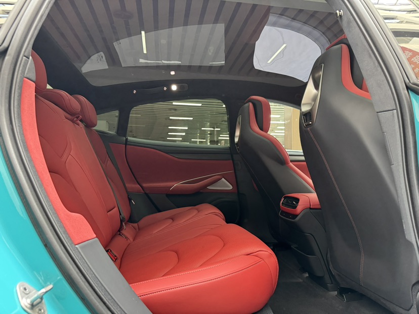 MI SU7 2025 car image #23