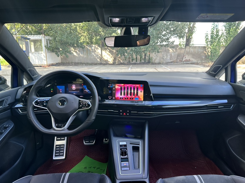 Volkswagen Golf 2022 car image #20