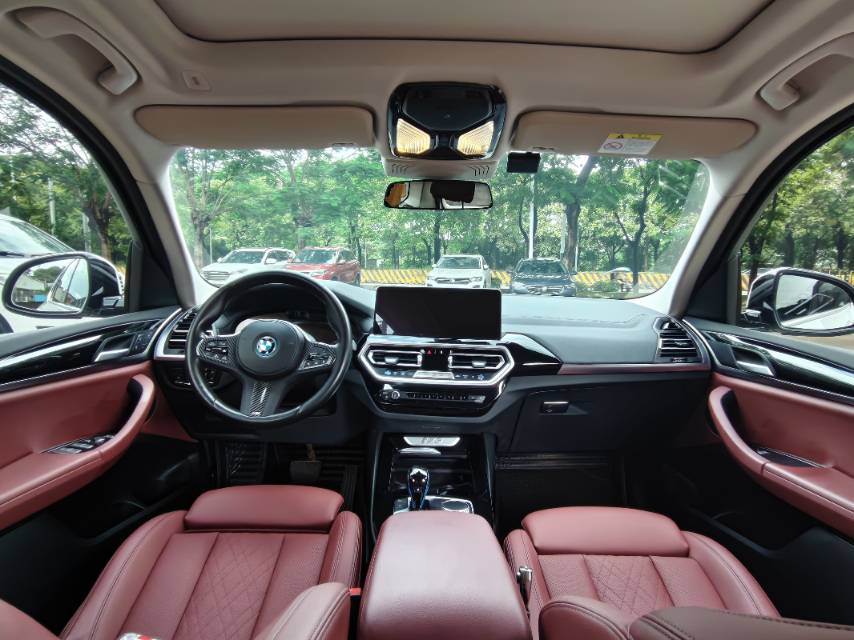 BMW iX3 2022 #8 BMW iX3 2022 изображение автомобиля #8