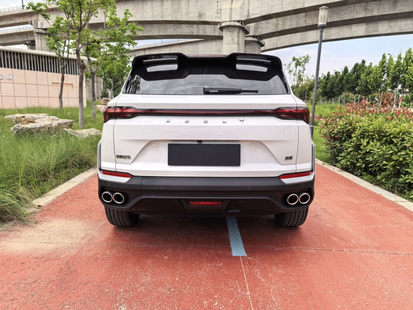 GEELY Coolray 2025 #4 GEELY Coolray 2025 car image #4