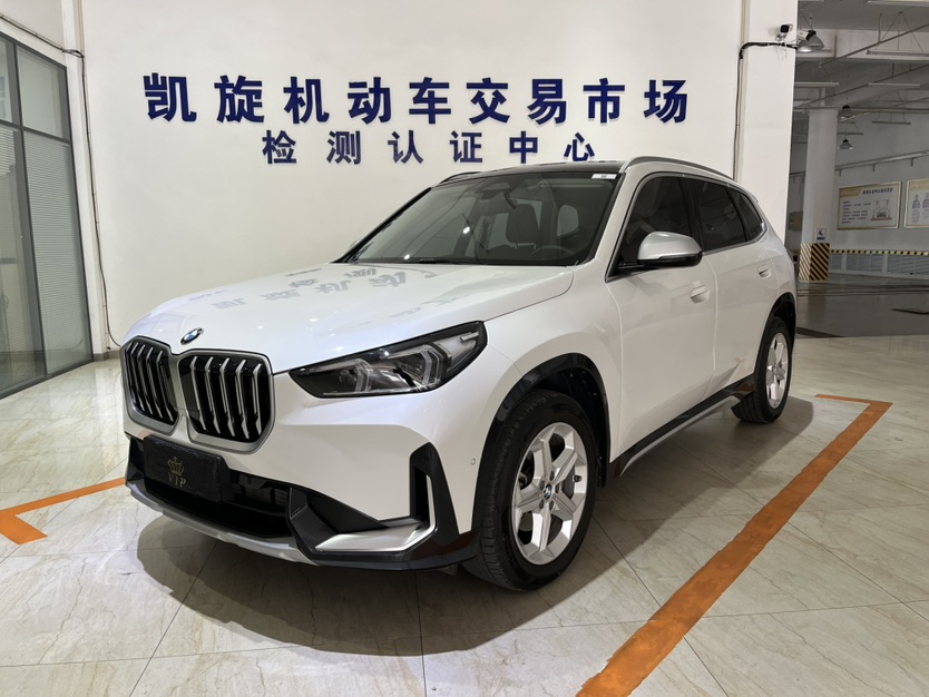 BMW X1 2024 BMW X1 2024 car image
