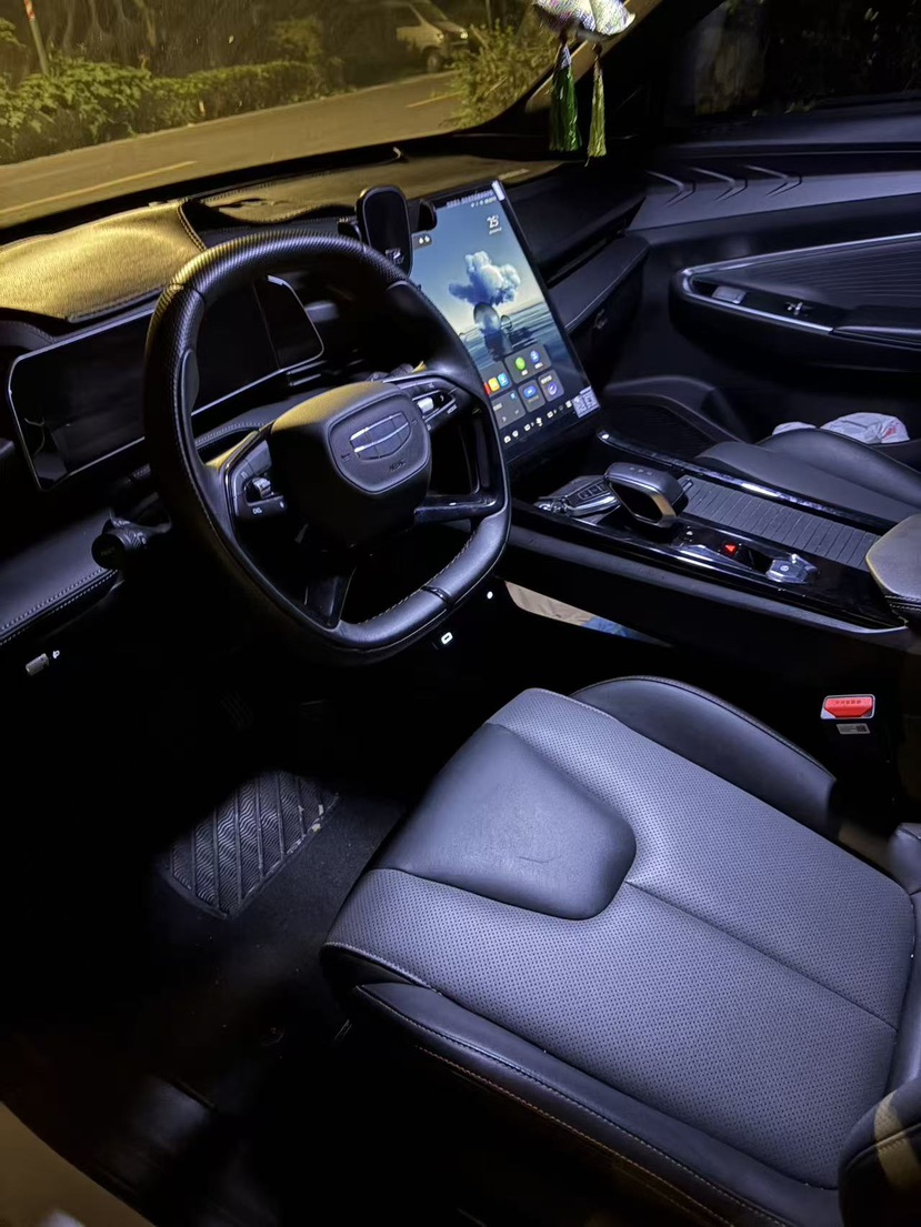 GEELY Boyue 2024 car image #2