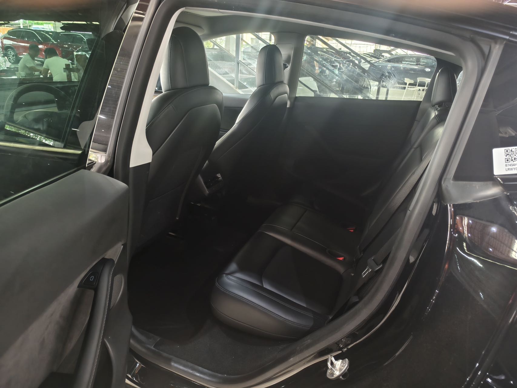 Tesla Model Y 2022 #3 Tesla Model Y 2022 car image #3