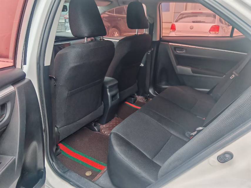 Toyota Corolla 2018 car image #4