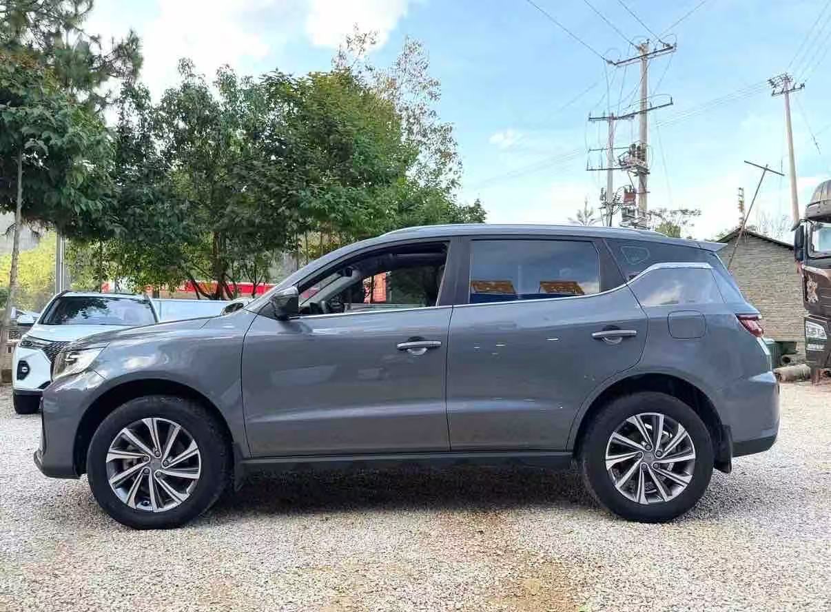 GEELY Vision X6 2022 car image #4