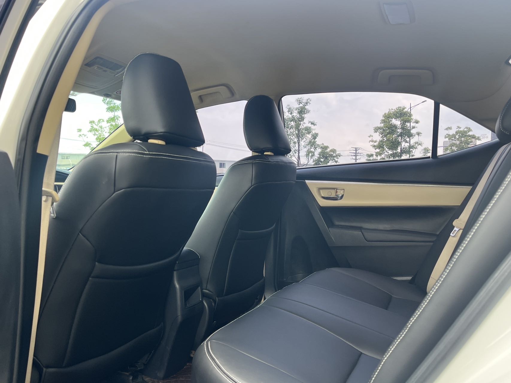 Toyota Corolla 2017 #11 Toyota Corolla 2017 car image #11