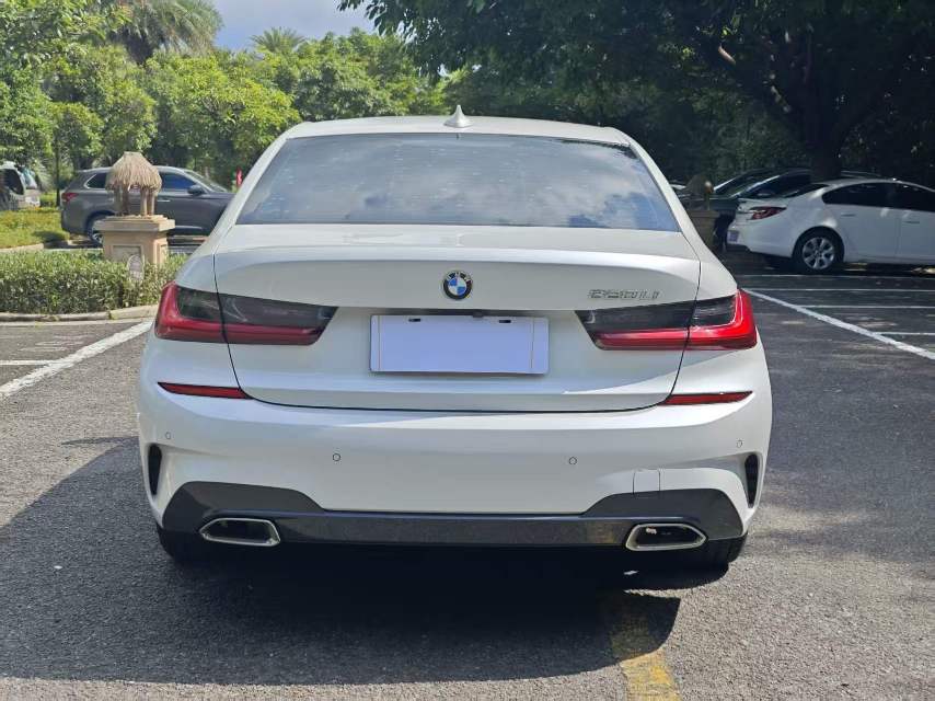 BMW 3 Series 2022 #5 BMW 3 Series 2022 car image #5