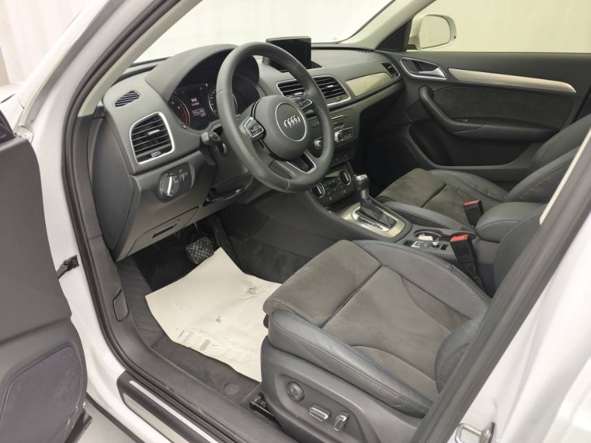 Audi Q3 2018 #8 Audi Q3 2018 car image #8