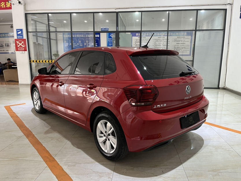 Volkswagen Polo 2021 car image #5