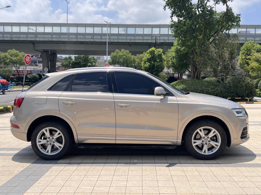 Audi Q3 2018 #4 Audi Q3 2018 car image #4