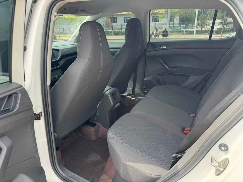 Volkswagen T-Cross 2020 car image #5