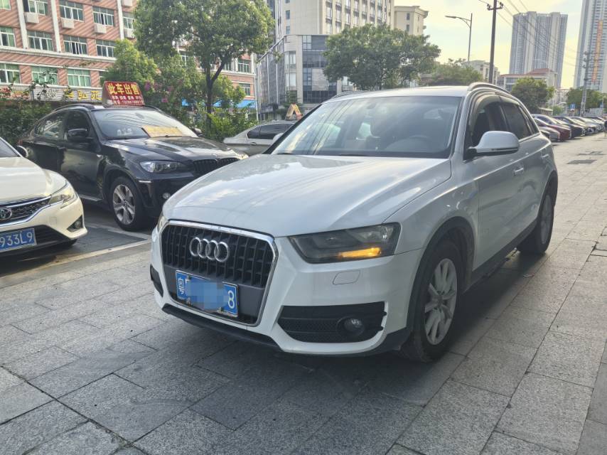 Audi Q3 2015 Audi Q3 2015 car image