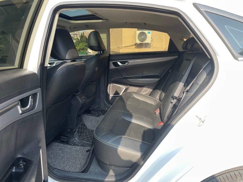 GEELY Emgrand GL 2018 car image #7