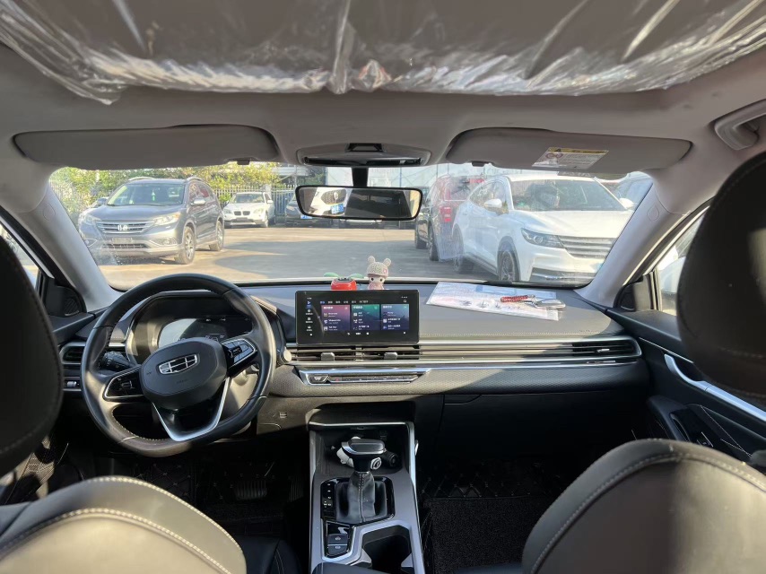 GEELY Emgrand 2022 car image #4