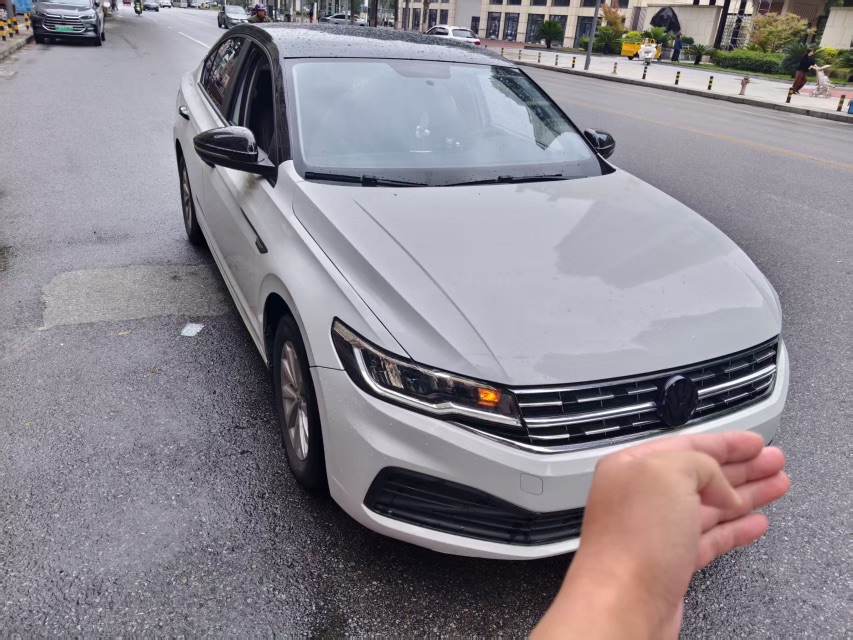 Volkswagen Bora 2020 car image #2
