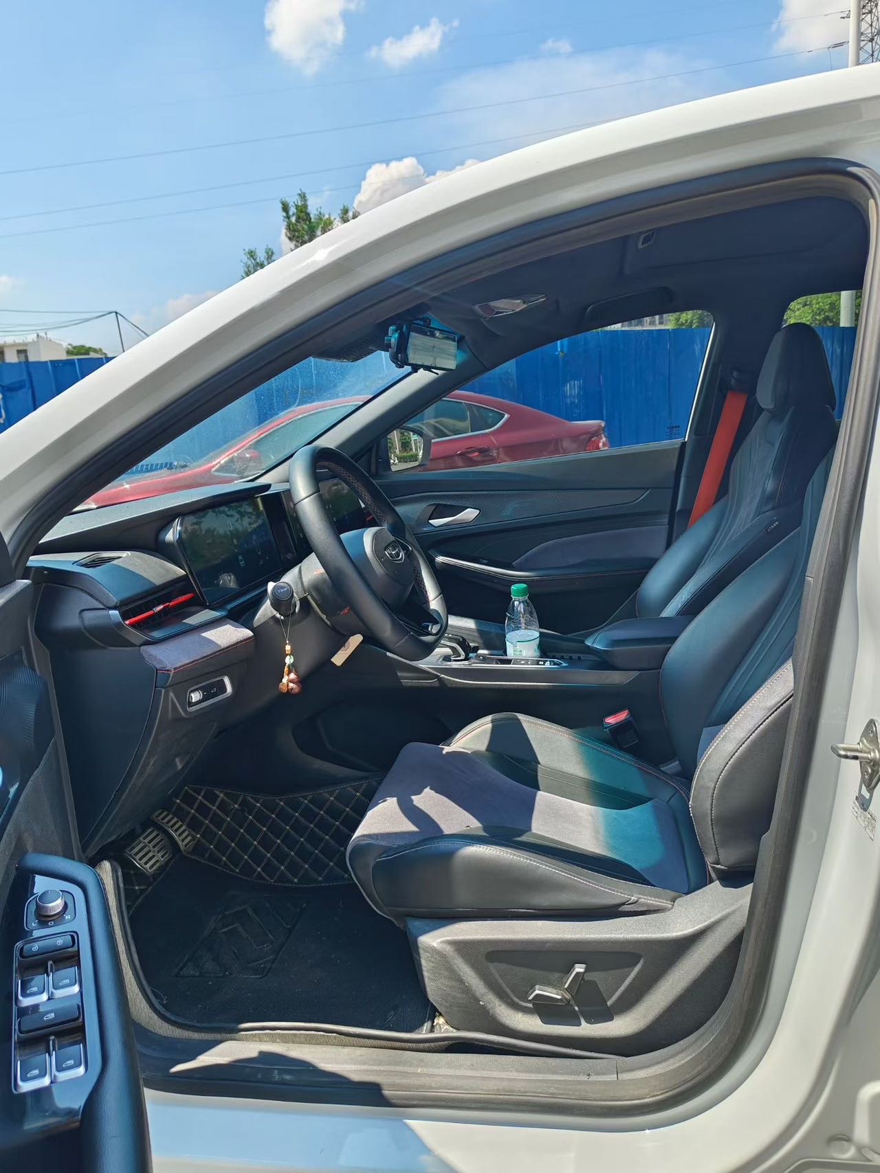 GEELY Binray 2022 car image #6