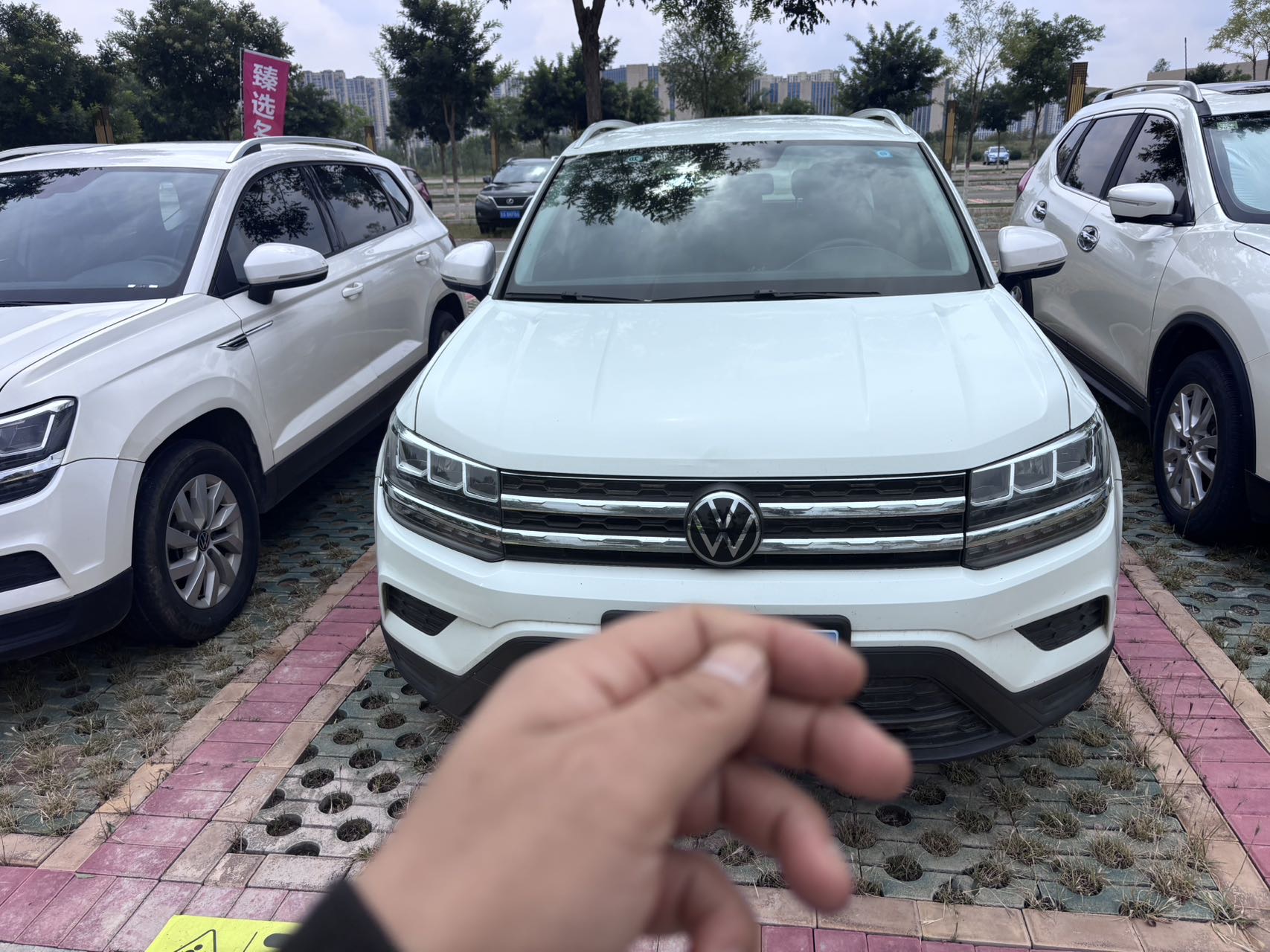 Volkswagen Tharu 2023 #2 Volkswagen Tharu 2023 car image #2
