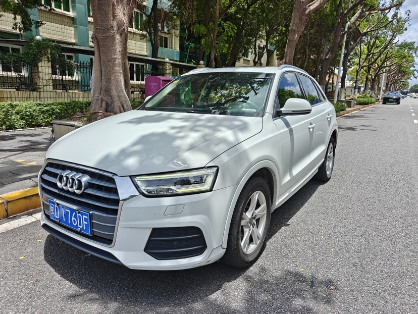 Audi Q3 2018 car image 