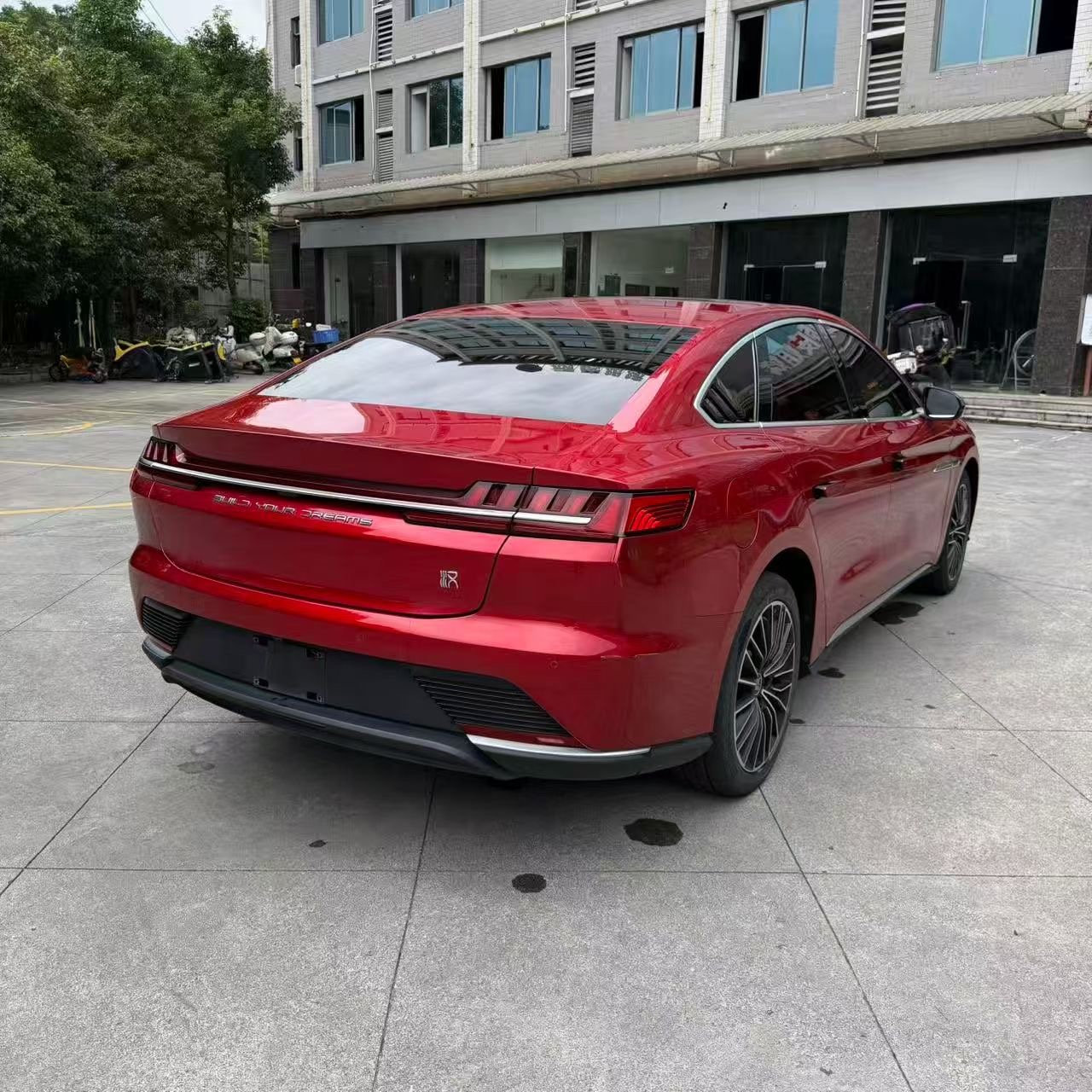 BYD Han 2022 car image #9
