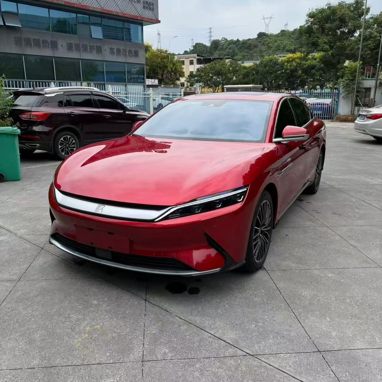 BYD Han 2022 car image #2