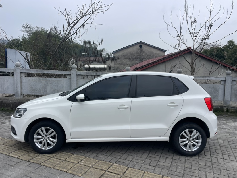 Volkswagen Polo 2019 #4 Volkswagen Polo 2019 car image #4